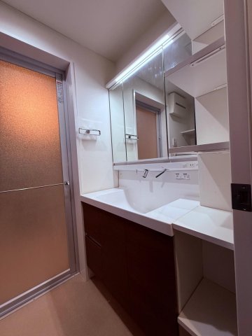 洗面設備　1階洗面所