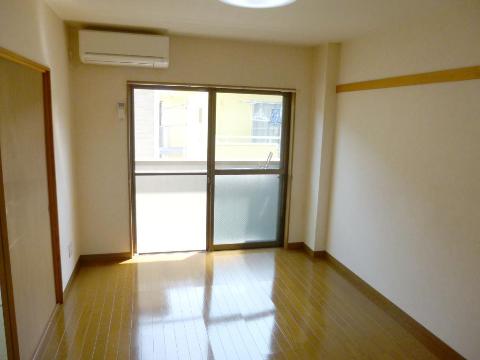 居室・リビング　洋室