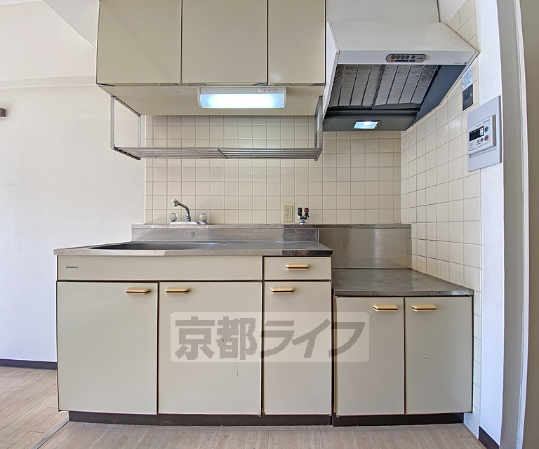 キッチン　ガスコンロ設置可