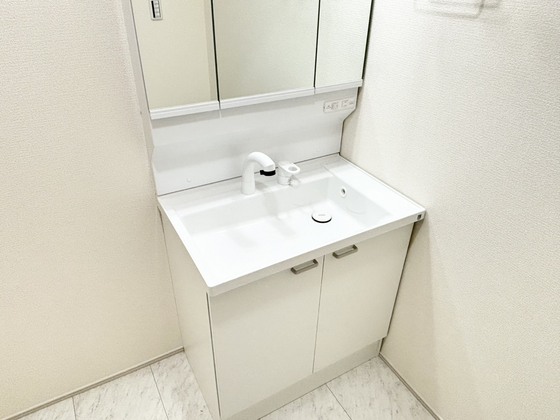 洗面設備　洗髪洗面化粧台