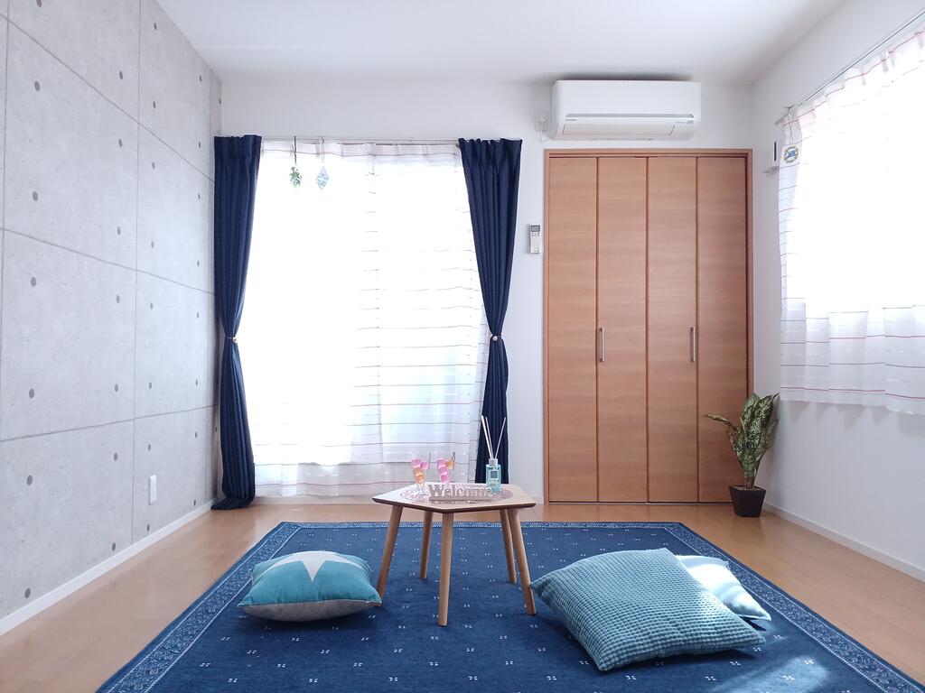 居室・リビング　南向き・二面採光で明るい室内♪