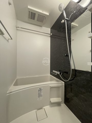 バス・シャワールーム　S-RESIDENCE難波大国町domina　浴室