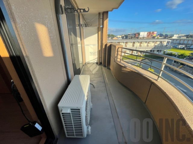 バルコニー　写真は反転のお部屋です