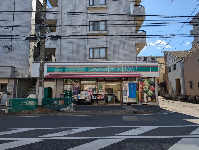 コンビニ　ローソンストア100港北小机町店（コンビニ）まで239m