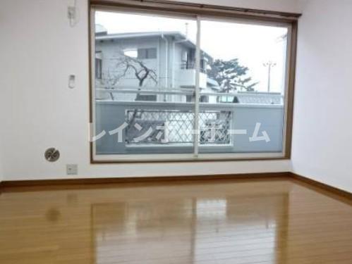 居室・リビング　使いやすい居間です