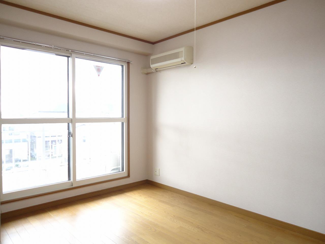 居室・リビング　広々LDK♪