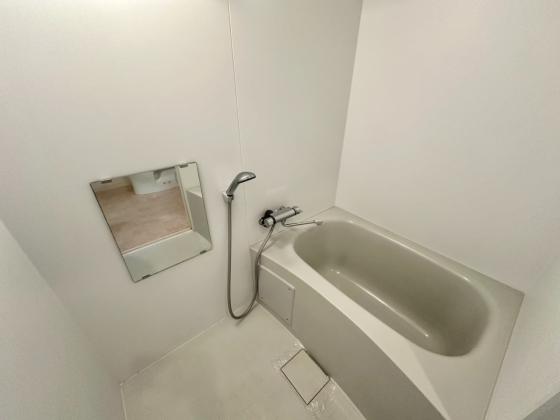 バス・シャワールーム　【同仕様】雨の日に便利な浴室乾燥機付のバスルーム♪