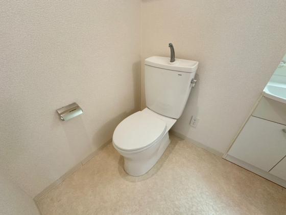 トイレ　嬉しいバストイレ別！