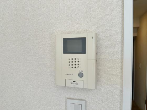 セキュリティ　モニターホンで防犯面も安心！