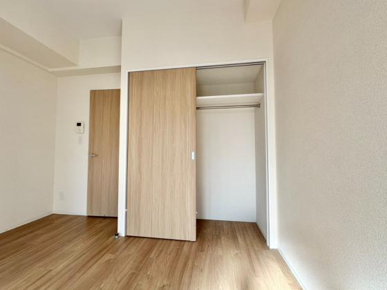 収納　広々クローゼットで収納力抜群♪