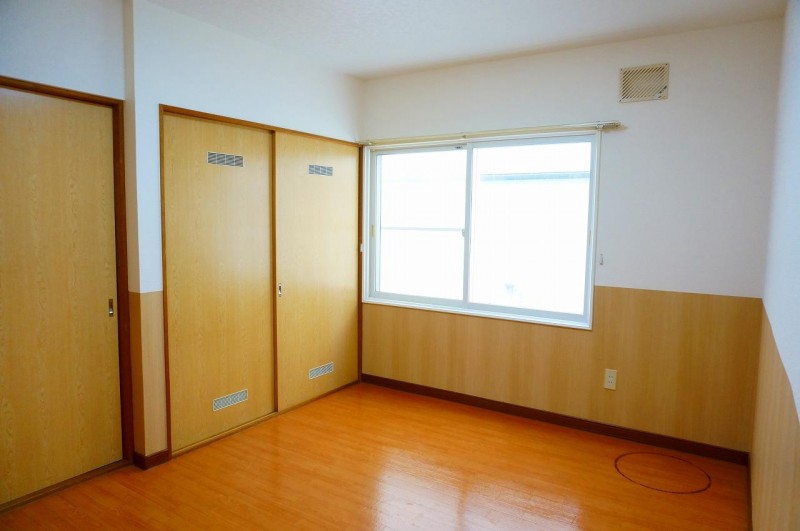 居室・リビング　居室