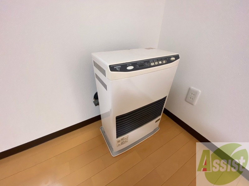 その他設備　灯油暖房です。札幌の寒い冬もこれで大丈夫！