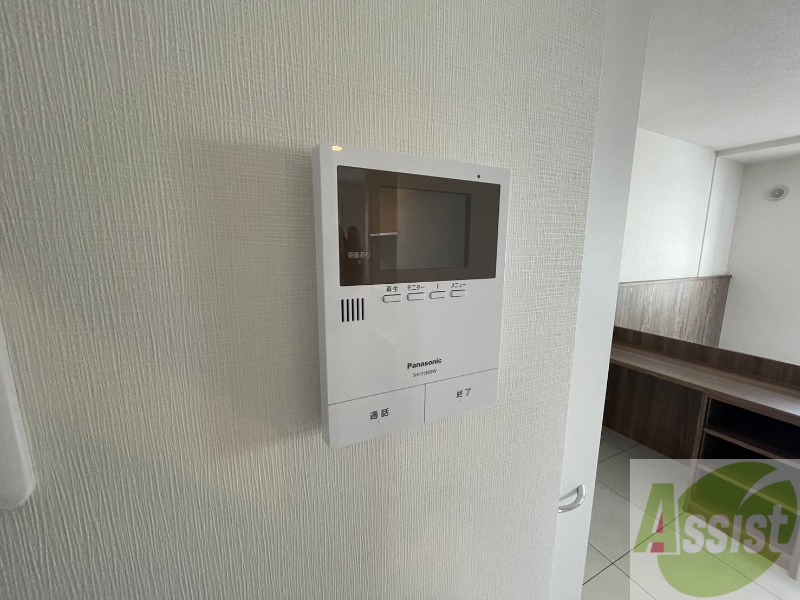 セキュリティ　インターホンで来客確認ができます。安心ですね。