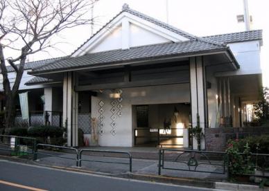 小学校　台東区立谷中小学校（小学校）まで95m