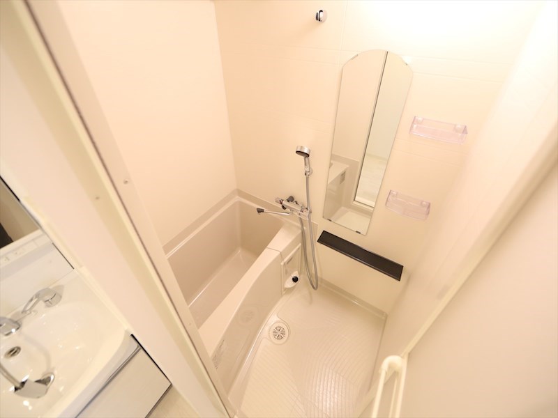 バス・シャワールーム　バスルーム　浴室暖房乾燥機付き