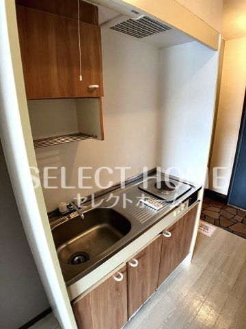 キッチン　同型タイプキッチンでお料理をお楽しみください