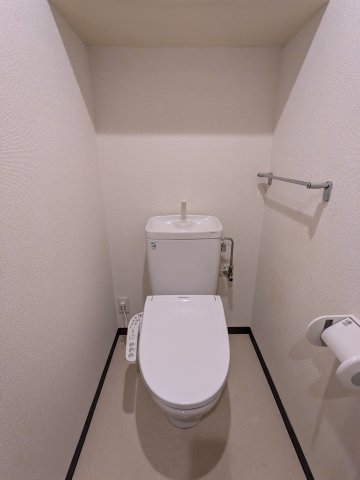トイレ　コンパクトで使いやすいトイレです