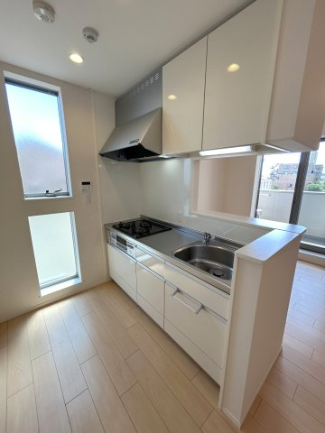 キッチン　同建物別号室参考写真