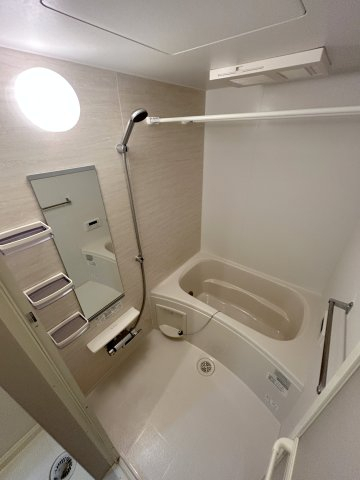 バス・シャワールーム　同建物別号室参考写真