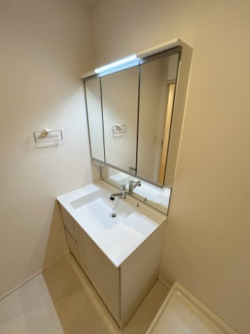 洗面設備　同建物別号室参考写真