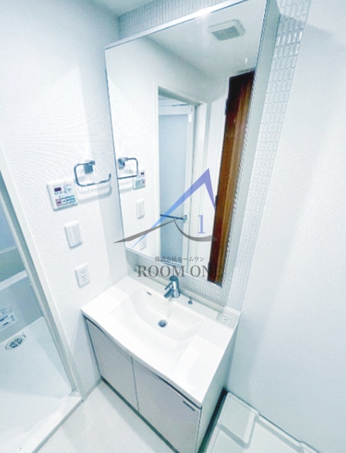 洗面設備　洗面台です。