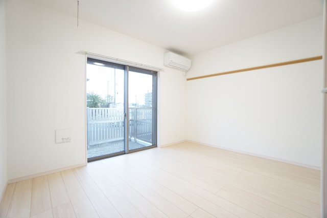 居室・リビング　※同物件・同タイプの写真です