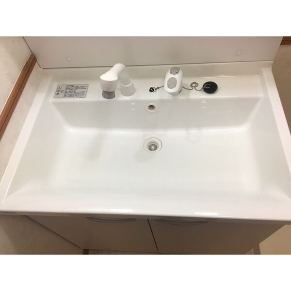 洗面設備　洗髪洗面化粧台