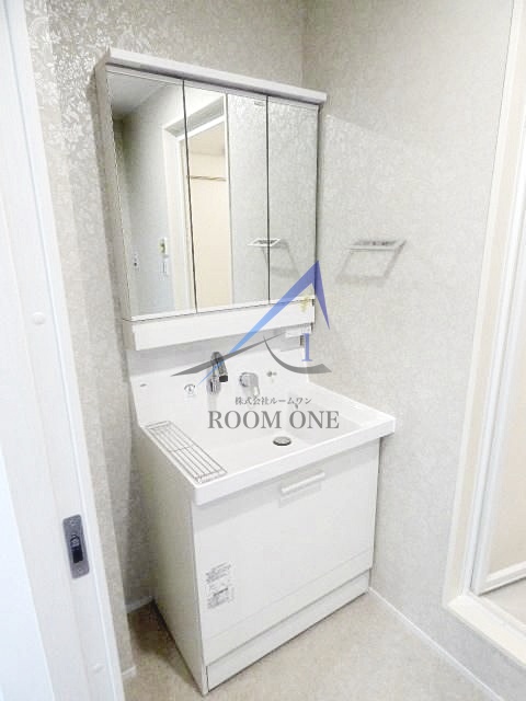 洗面設備　洗面台です。