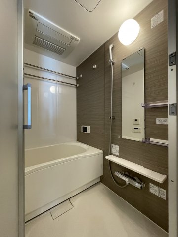 バス・シャワールーム　アーバネックス新町　バスルーム