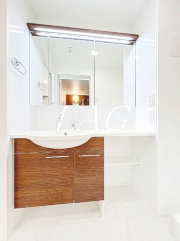 洗面設備　洗面台です。