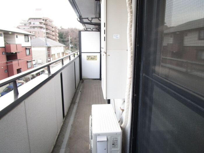 バルコニー　ヤマイチ松飛台店