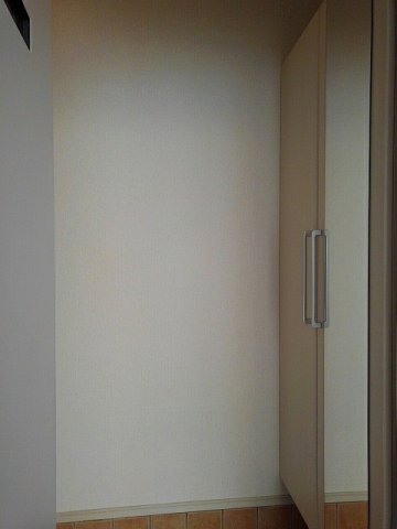 玄関　収納もある玄関です