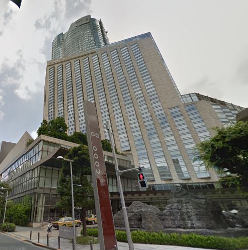 ショッピングセンター　六本木ヒルズ（ショッピングセンター）まで573m