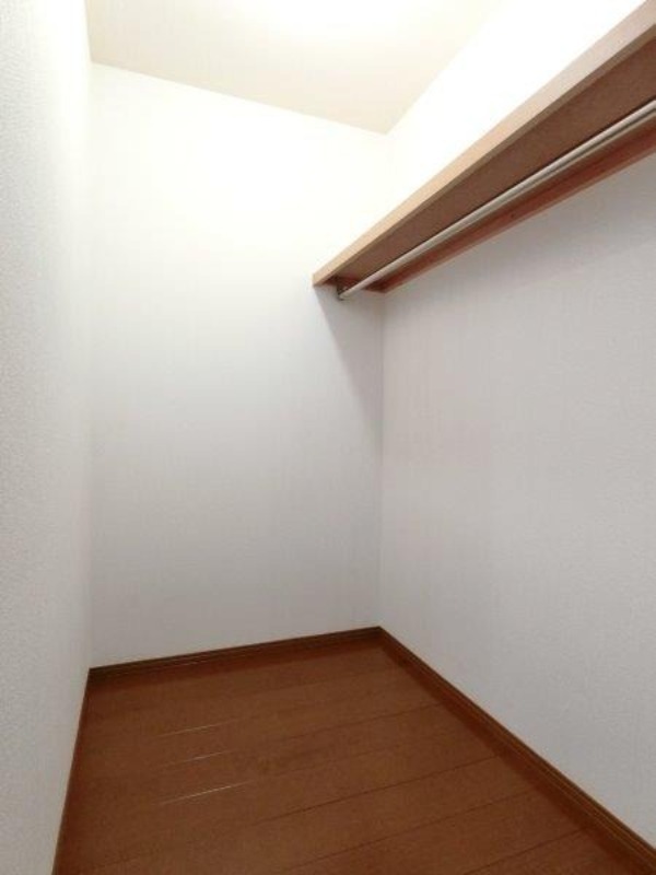 収納　図面と現状に相違がある場合には現状を優先