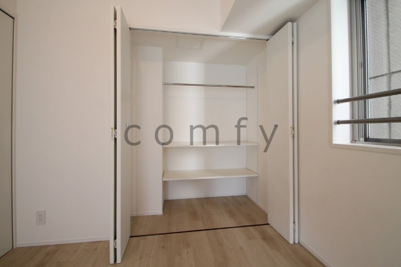 収納　クローゼット