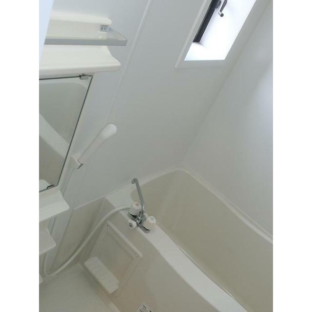 バス・シャワールーム　ゆったり過ごせるお風呂です