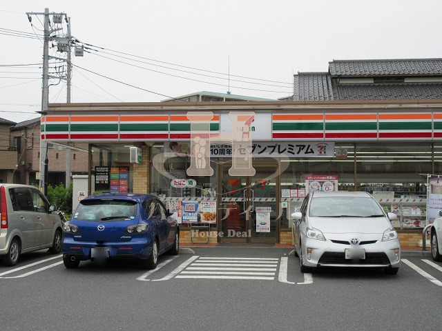 コンビニ　セブンイレブン戸田氷川町1丁目店（コンビニ）まで326m