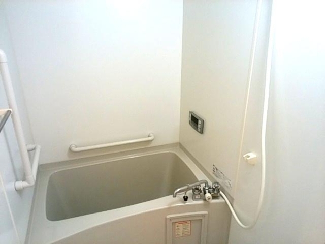 バス・シャワールーム　Ｂ１０７　浴室