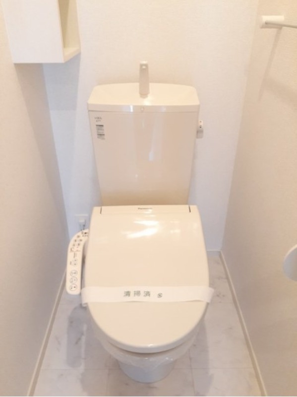 トイレ　図面と現状に相違がある場合には現状を優先