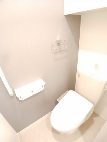 トイレ　コンパクトで使いやすいトイレです