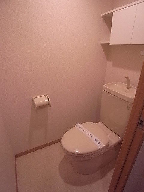 トイレ　※※現況優先・反転の場合あり