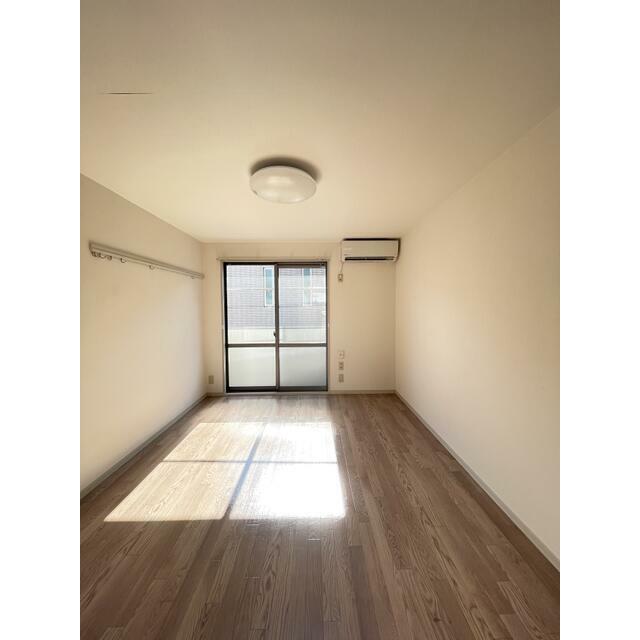 居室・リビング　現況優先・同タイプ別室