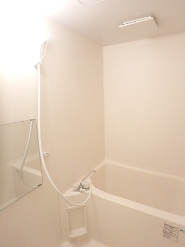 バス・シャワールーム　図面と現状に相違がある場合には現状を優先