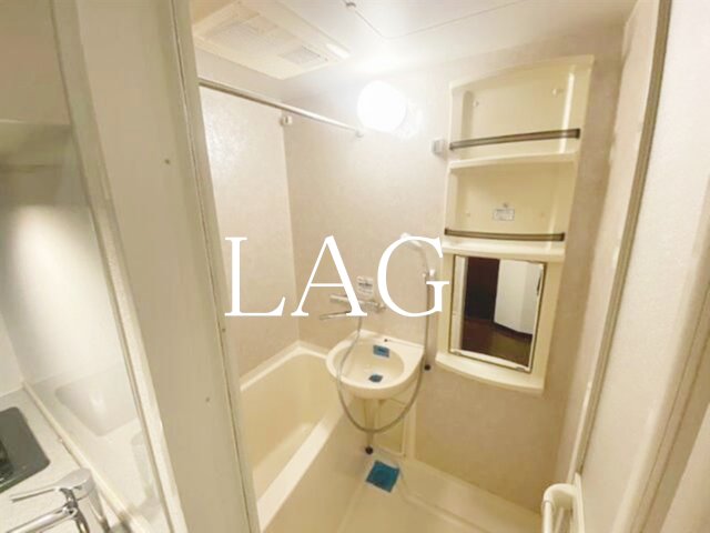 バス・シャワールーム　お風呂です。