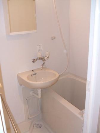 バス・シャワールーム　浴室