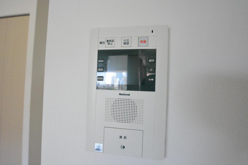 セキュリティ　カメラ付インターホン