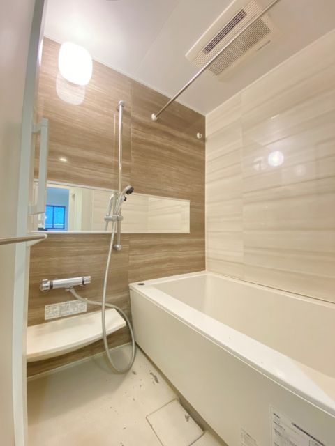 バス・シャワールーム