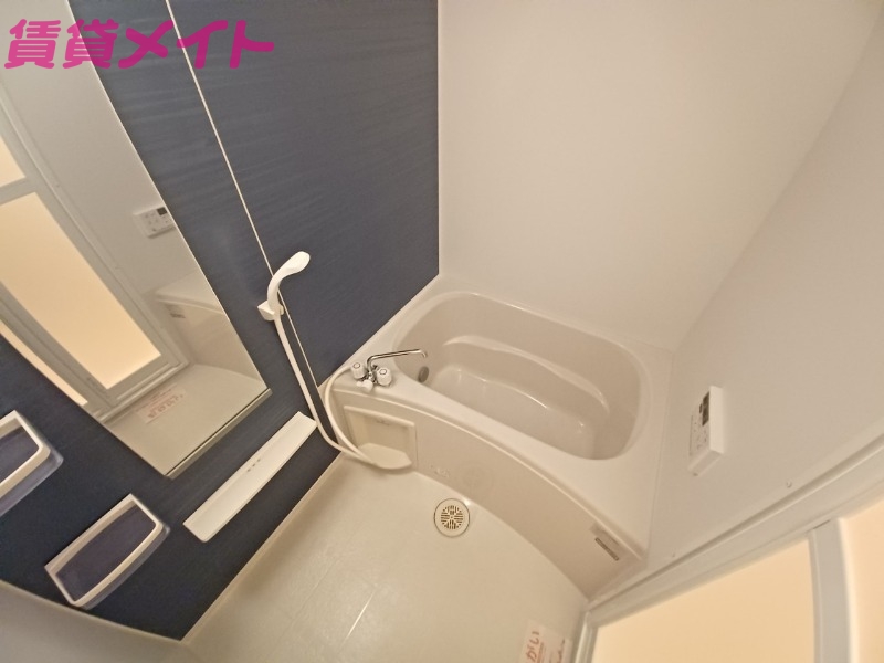 バス・シャワールーム　同型参考写真