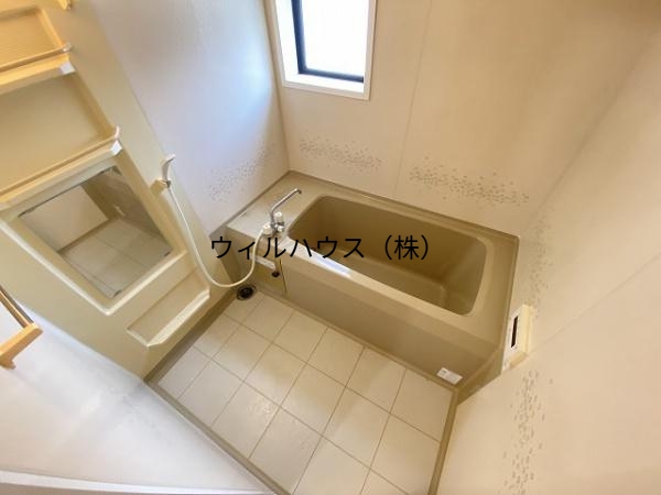 バス・シャワールーム　追い焚き！浴室乾燥機付き！