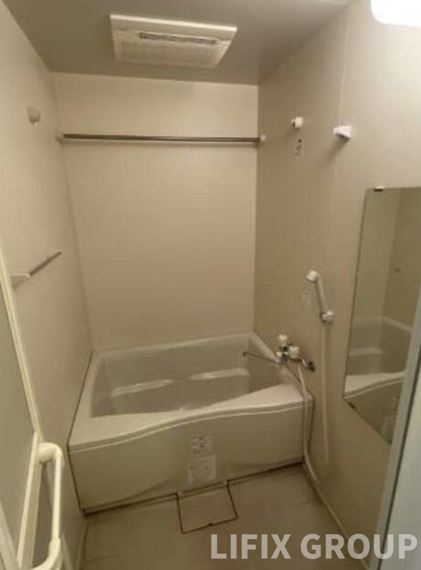 バス・シャワールーム　風呂